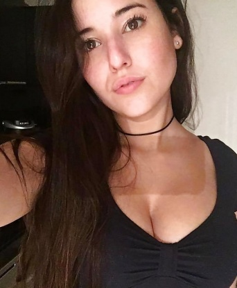 Я готова подарить тебе незабываемые моменты релаксации и наслаждения. 💋 Благодаря моему опыту, ты ощутишь себя настоящим мужчиной, который заслуживает внимания и ласки. 🔥 Мои возможности безграничны и я готова исполнить твои самые сокровенные фантазии. 🌟 Позволь отдаться моим нежным рукам и погрузиться в мир удовольствия и наслаждения. 💃 Отзывы моих предыдущих клиентов говорят самыми прекрасными словами обо мне. 💖 Жду тебя, чтобы создать незабываемые моменты удовольствия и страсти. 💫 Обещаю, ты останешься доволен и захочешь вернуться ко мне снова и снова. 🌹 Живу в Москве, где мои услуги доступны для истинных ценителей качественного отдыха. 🏙️ 💕 Радует, что я здесь, чтобы тебе доставить настоящее наслаждение. 😘 Фото мои, жду тебя, дорогой! 💋 Полина